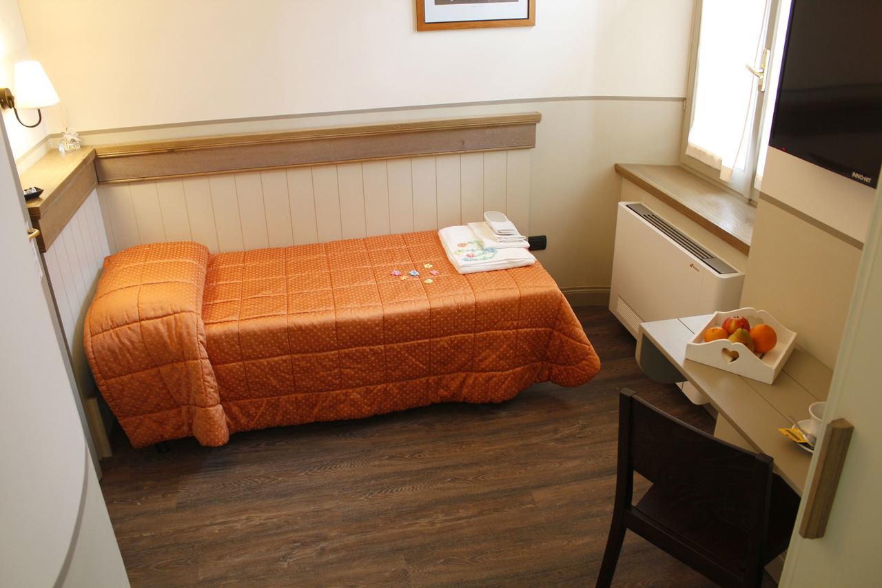 Albergo Benito นอร์ชา ภายนอก รูปภาพ